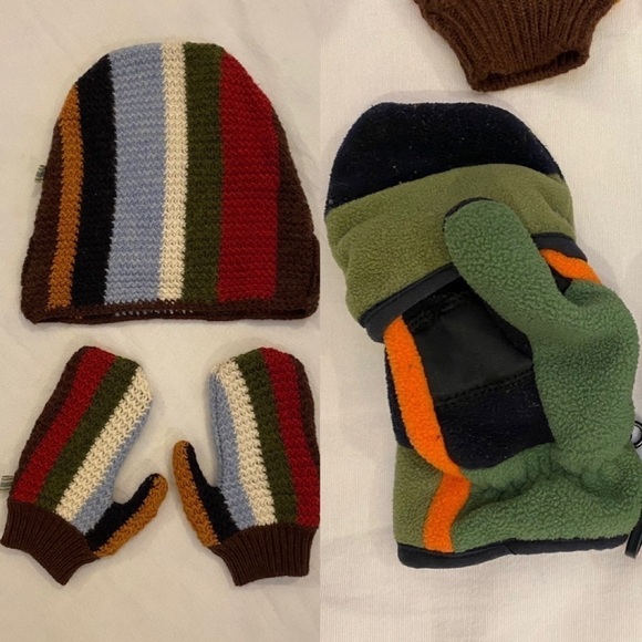 Lot of 3 Boys Gloves,Mittens,Beanie Size S/M - Picture 1 of 11